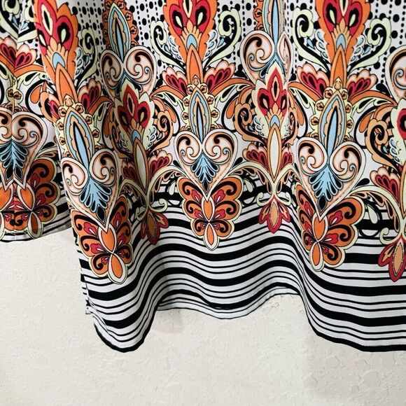 Chicos Women Mixed Print Criss Cross V Neck Top Bell Sleeve Size 1 - Picture 5 of 6